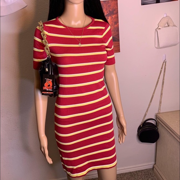 Short-sleeved dress, Never worn - Picture 2 of 3